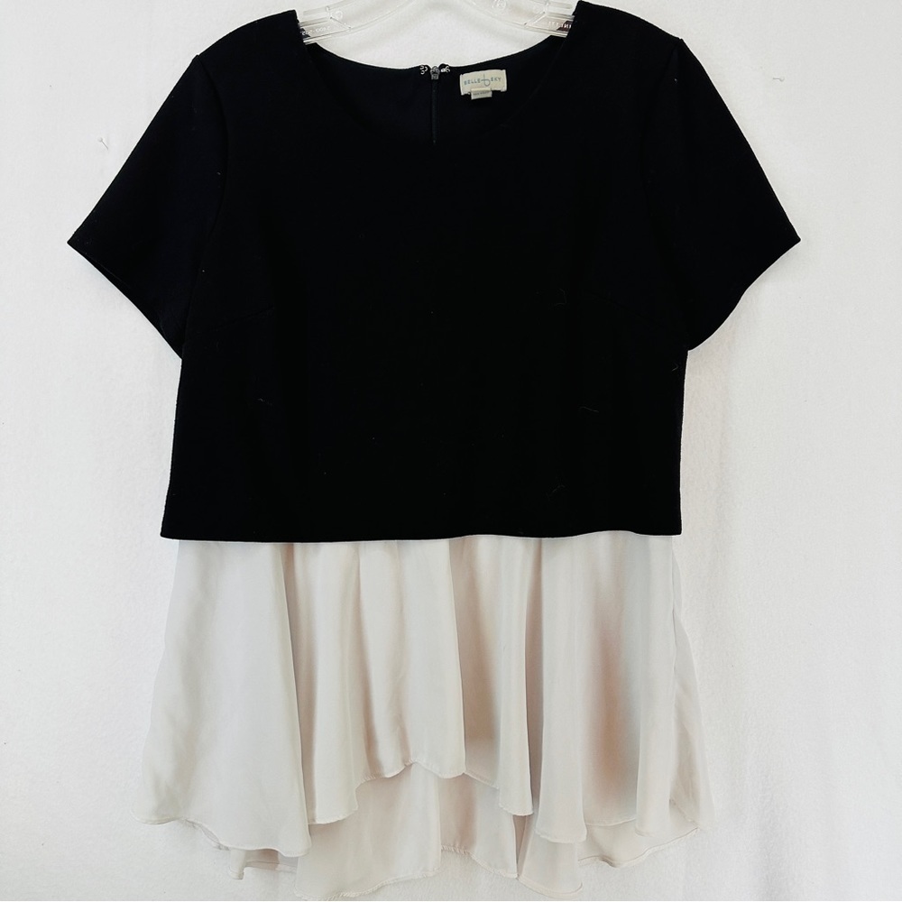 Belle Sky Two Tone‎ Flowy Blouse Medium Black White